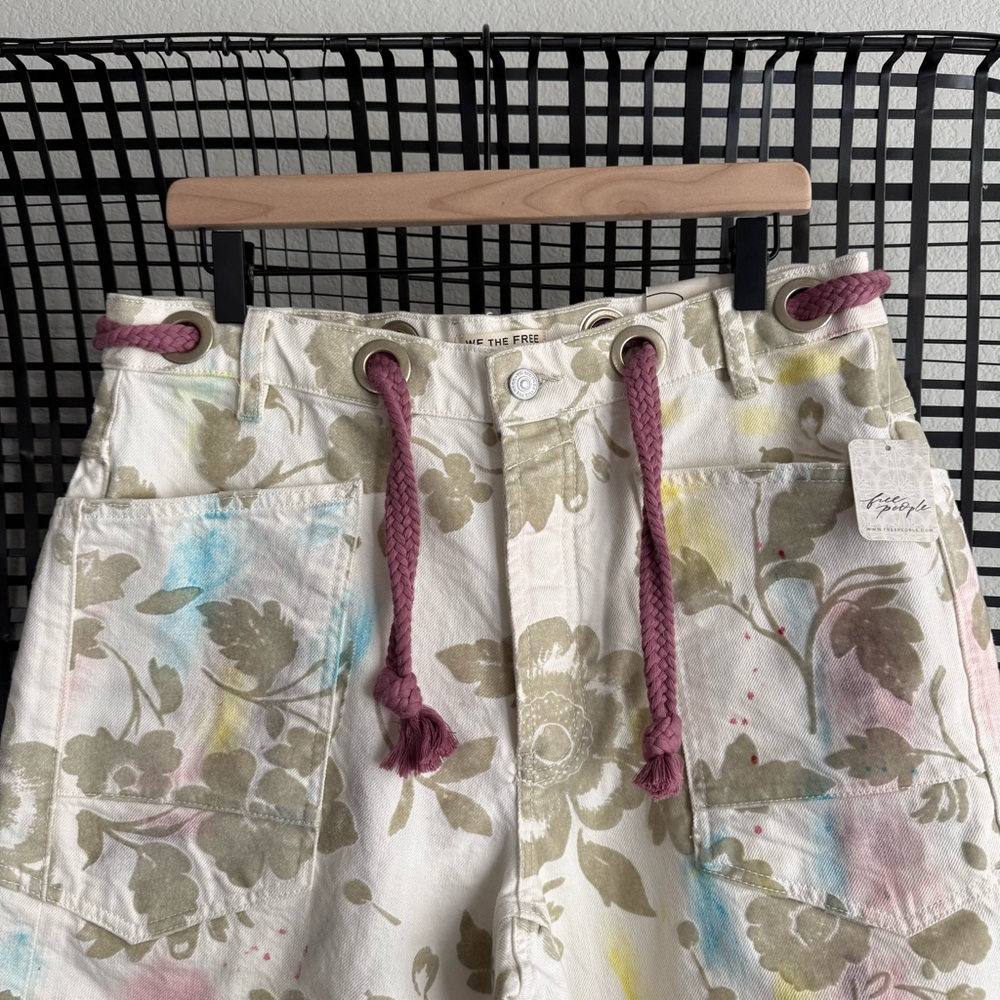 Free people we the free moxie printed low slung floral flocked barrel Jeans - Picture 5 of 8
